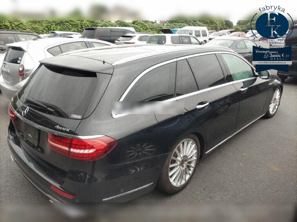 MERCEDES BENZ E-CLASS STATIONWAGON 4WD E450 4MATIC STATIONWAGON EXCLUSIVE ISG M 2022 - zdjęcie 7