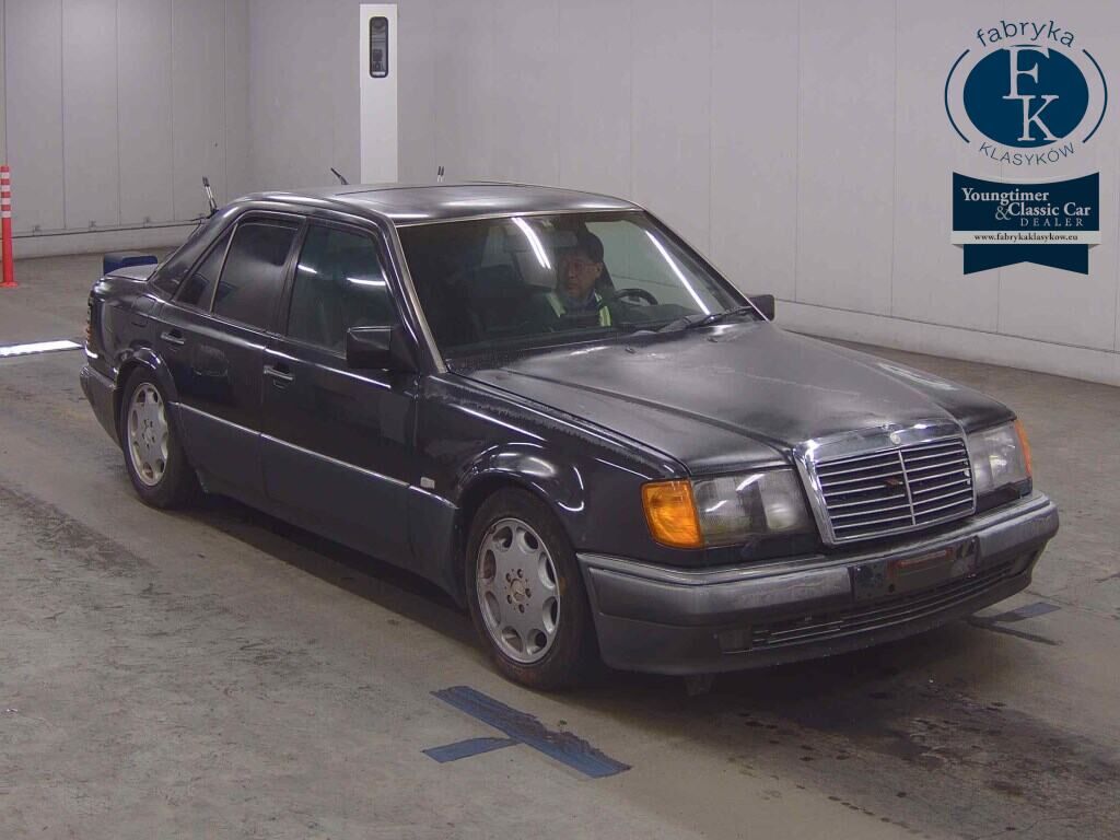MERCEDES BENZ E-CLASS 4D E500 1992 - aukcja, lot 80070