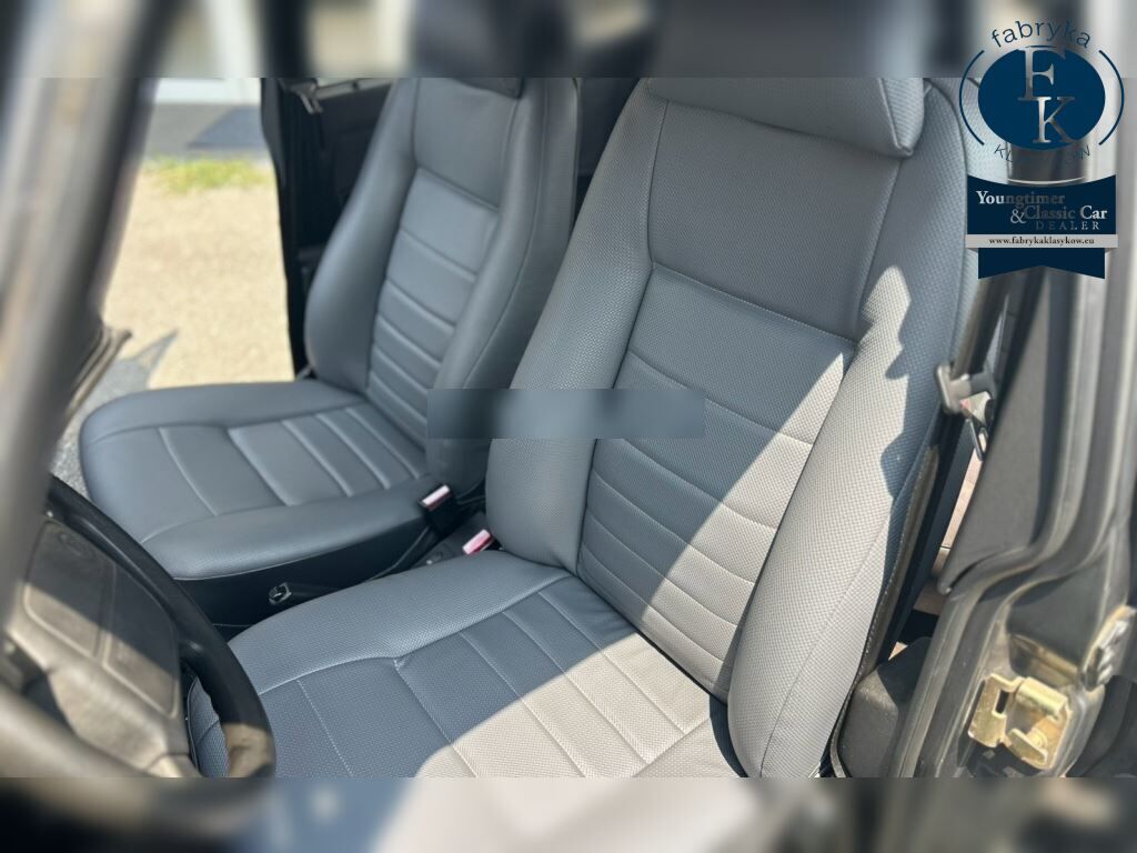 SAAB 900 SERIES 4D 900S 1993 - zdjęcie 9