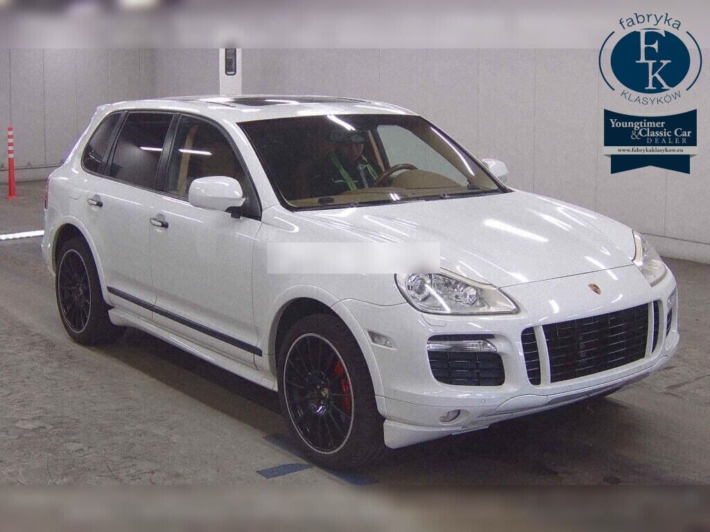 PORSCHE CAYENNE 4WD GTS 2009 - zdjęcie 3
