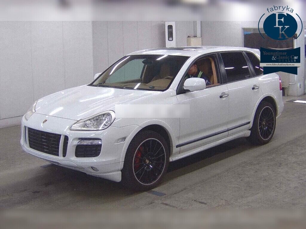 PORSCHE CAYENNE 4WD GTS 2009 - zdjęcie 6