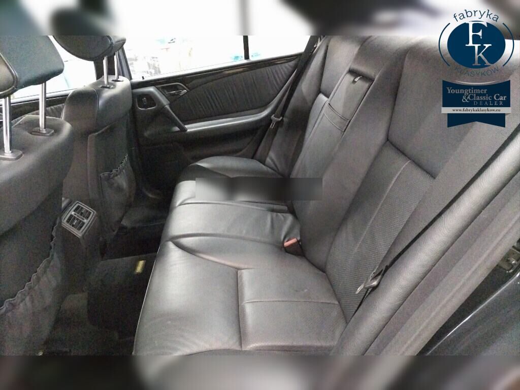 MERCEDES BENZ E-CLASS 4D E400 AVANTGARDE 1997 - zdjęcie 8