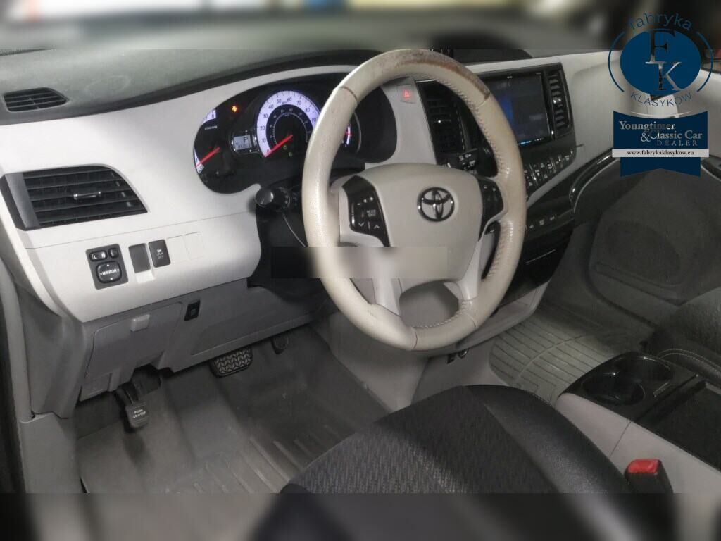 AMERICA TOYOTA SIENNA 2011 - zdjęcie 5