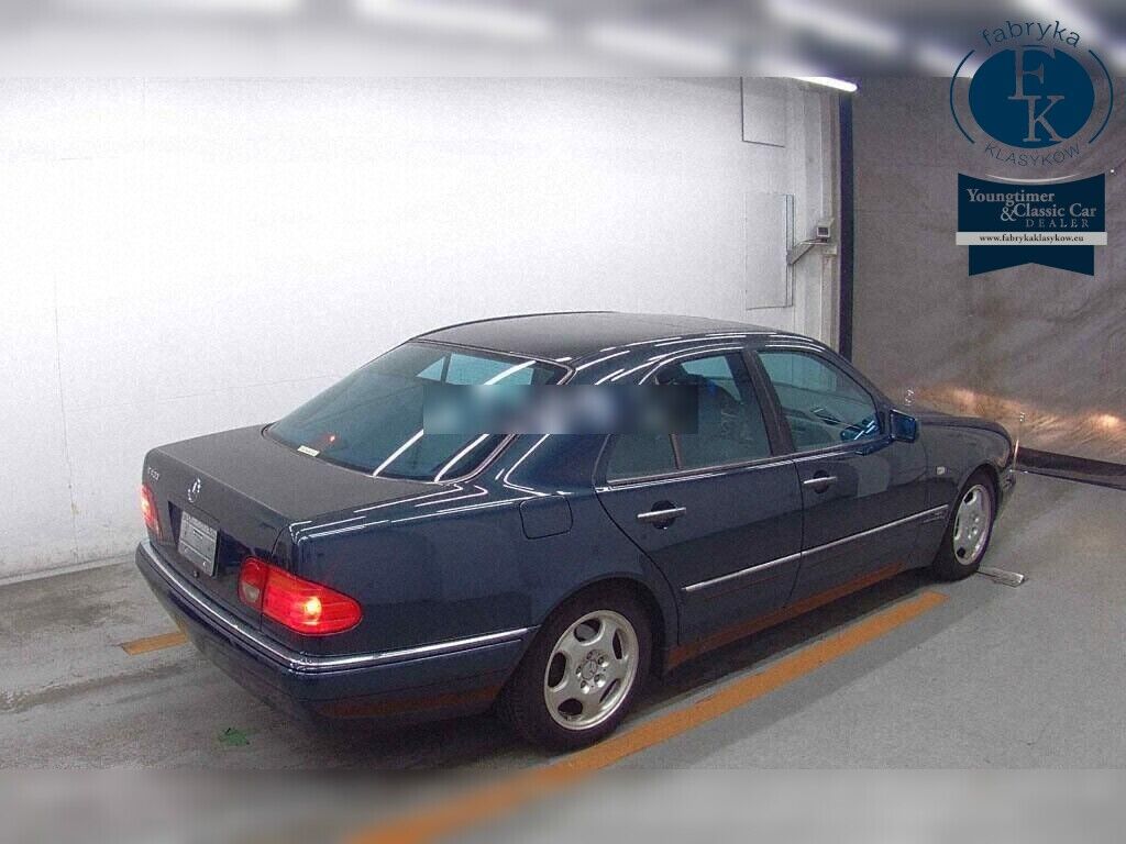 MERCEDES BENZ E-CLASS 4D E400 AVANTGARDE 1996 - zdjęcie 7