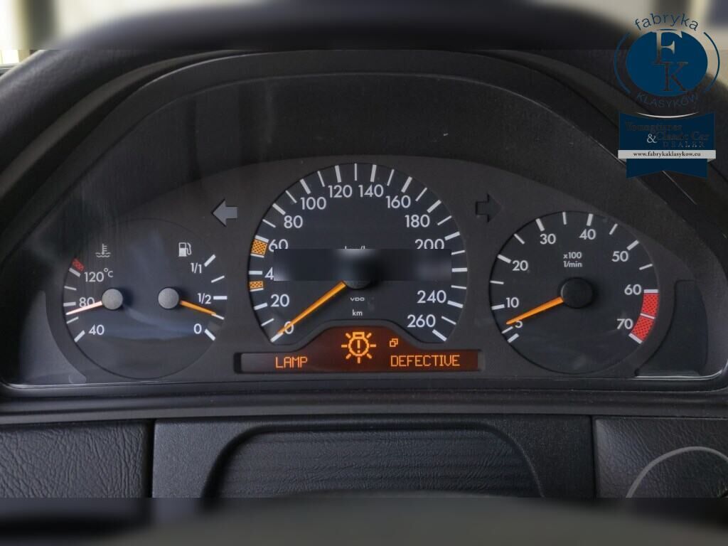MERCEDES BENZ E-CLASS 4D E400 AVANTGARDE 1996 - zdjęcie 8
