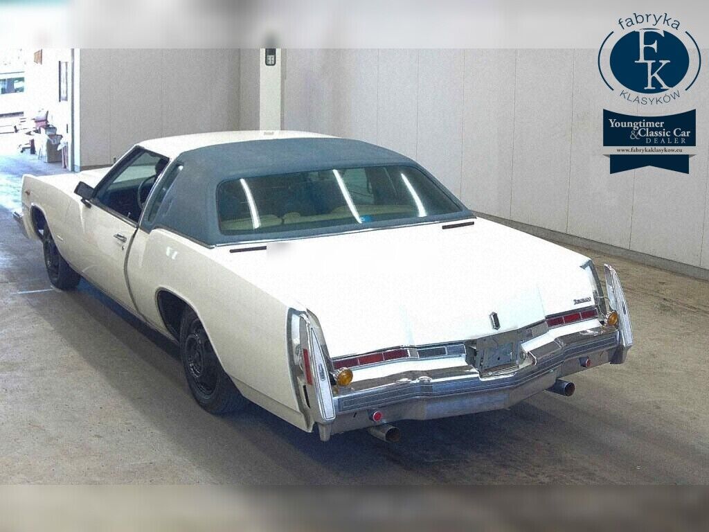 OLDSMOBILE TORONADO 1977 - zdjęcie 4