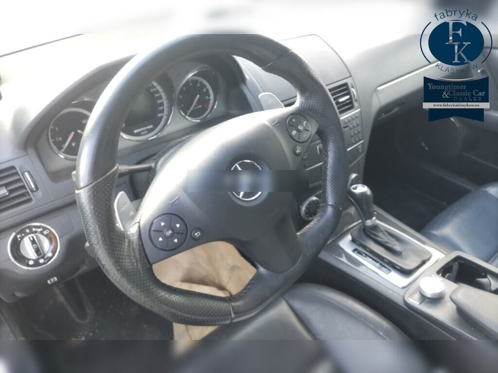 MERCEDES BENZ C-CLASS 4D C63 AMG 2009 - zdjęcie 5