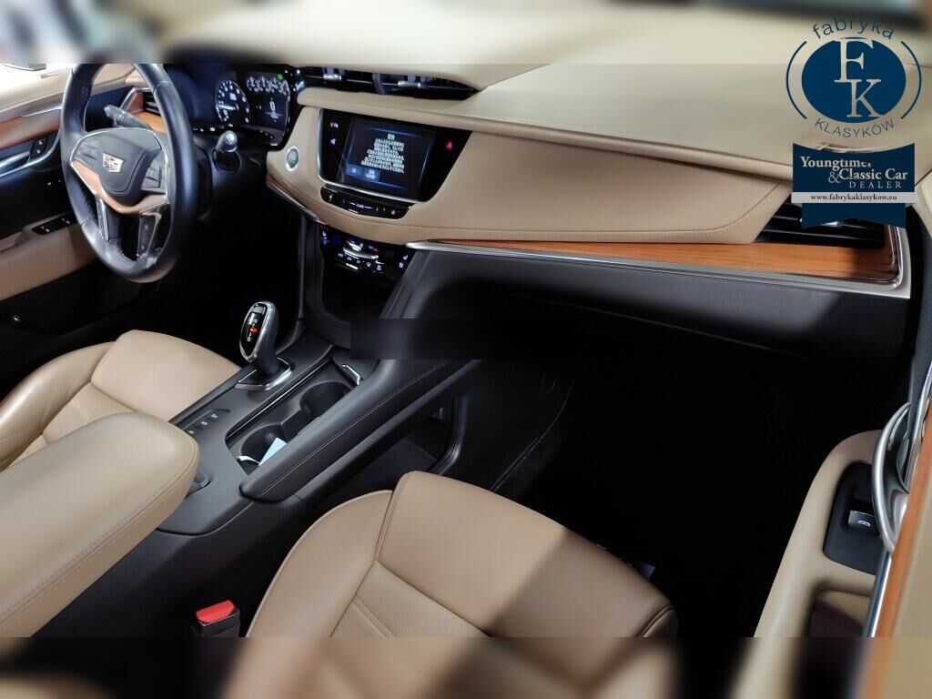 CADILLAC XT5 CROSSOVER 4WD PLATINUM 2019 - zdjęcie 5