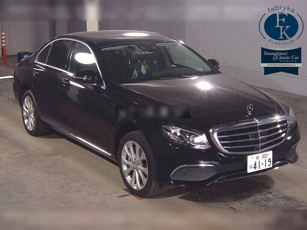 MERCEDES BENZ E-CLASS 4D 4WD E400 4MATIC EXCLUSIVE 2017 - zdjęcie 3