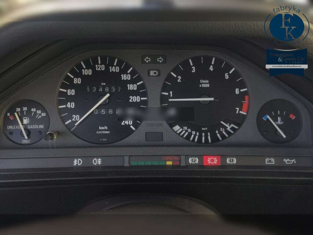 BMW 3 SERIES 4D 320I 1989 - zdjęcie 8
