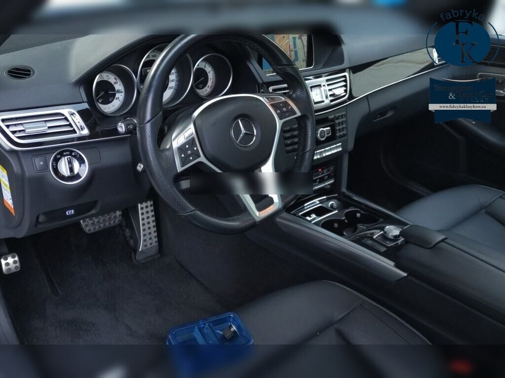MERCEDES BENZ E-CLASS 4D 4WD E300 4MATIC AVANTGARDE AMG SPORTS P 2013 - zdjęcie 5