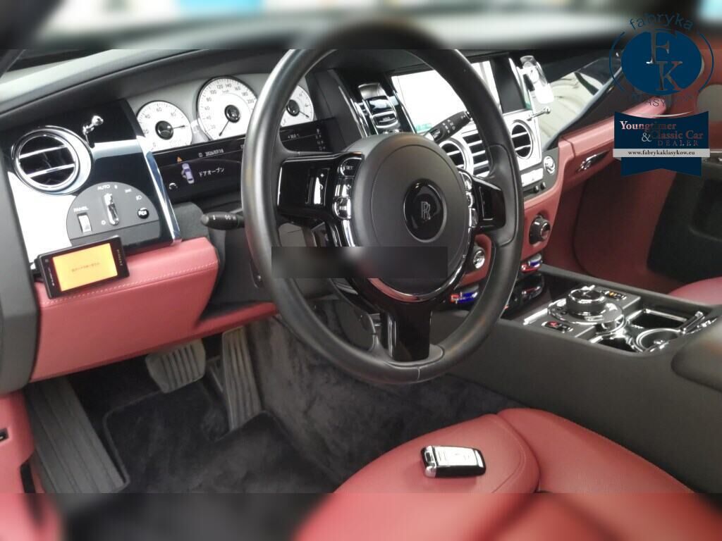 ROLLS-ROYCE GHOST BASE GRADE