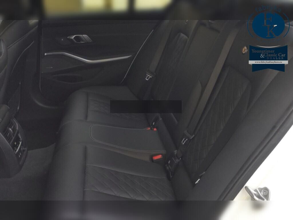 BMW ALPINA B3 4D 4WD  B3 LIMOUSINE