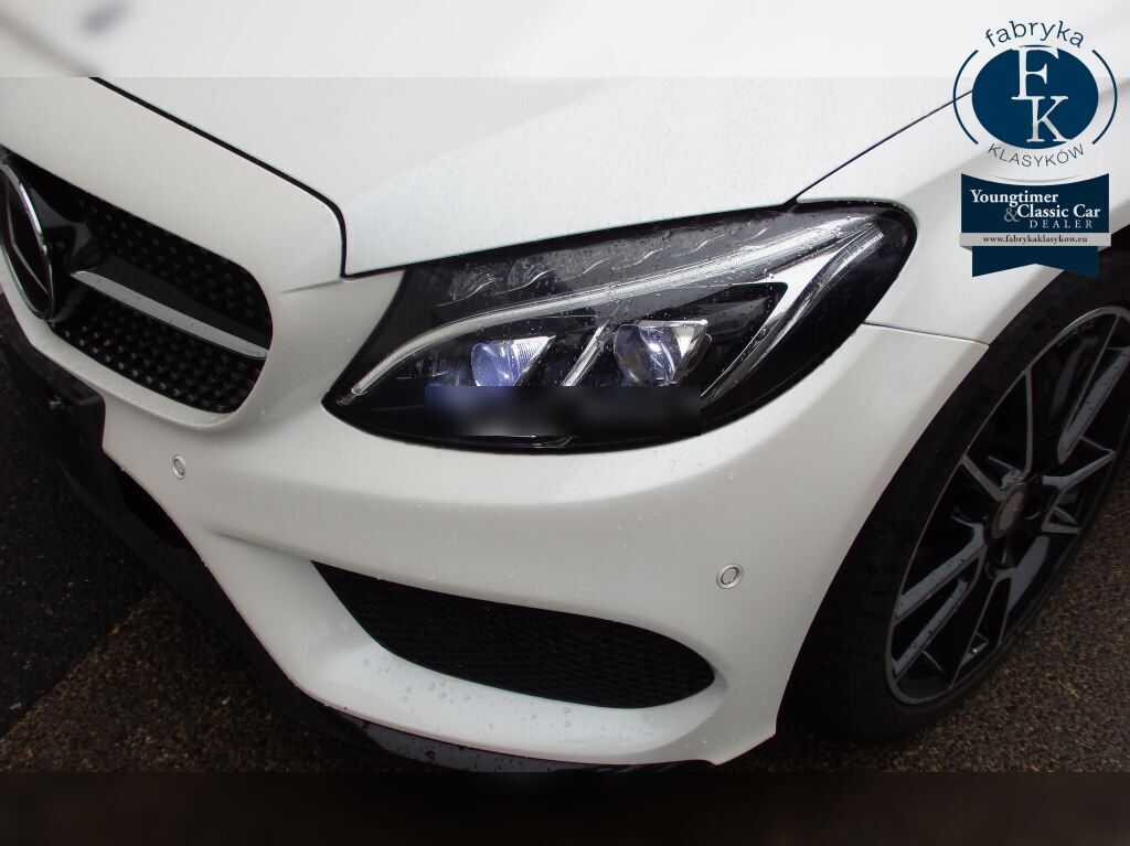 MERCEDES AMG C-CLASS 4D 4WD C43 4MATIC 2016 - zdjęcie 11