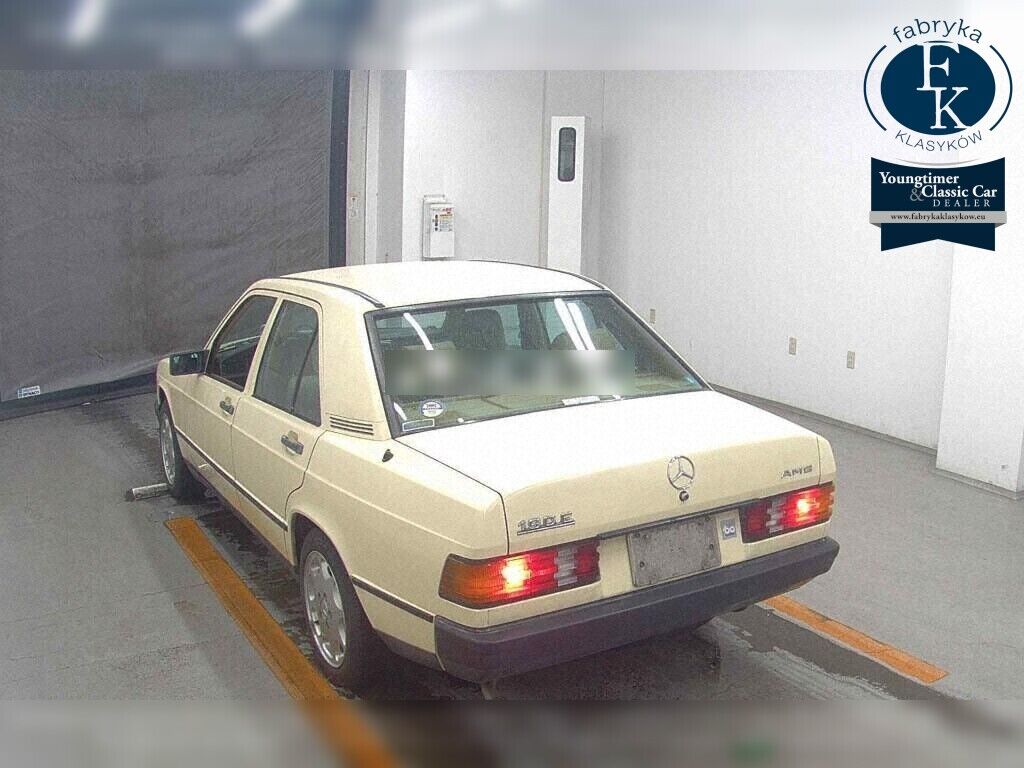 MERCEDES BENZ 190 CLASS 190E 1987 - zdjęcie 4