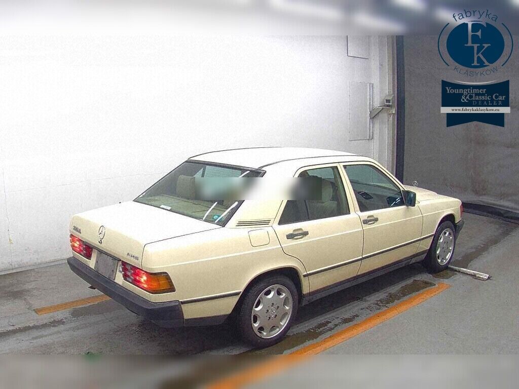 MERCEDES BENZ 190 CLASS 190E 1987 - zdjęcie 7