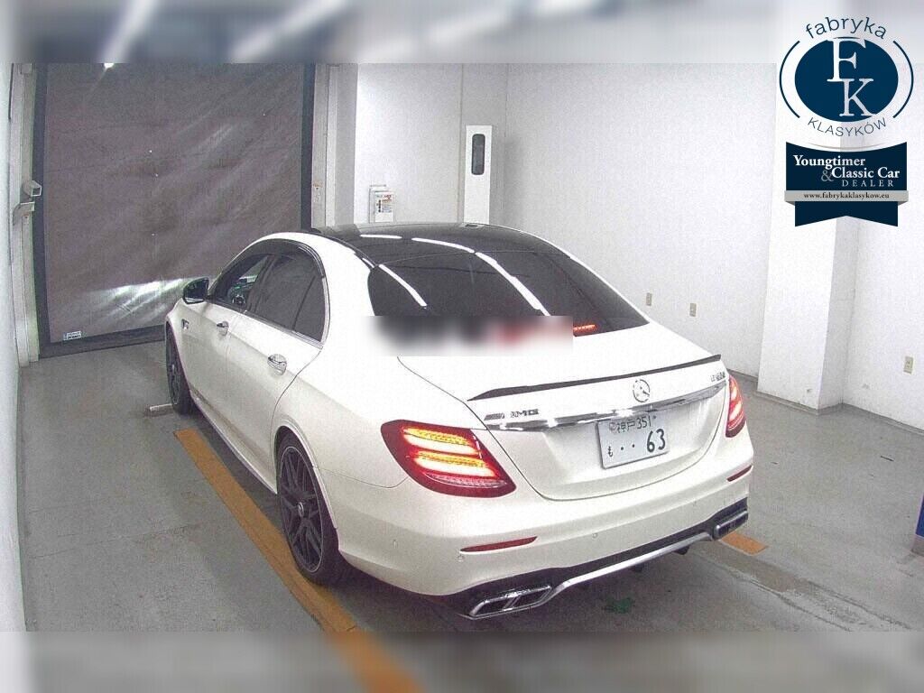 MERCEDES AMG E-CLASS 4D 4WD E63 S 4MATIC+ 2019 - zdjęcie 4