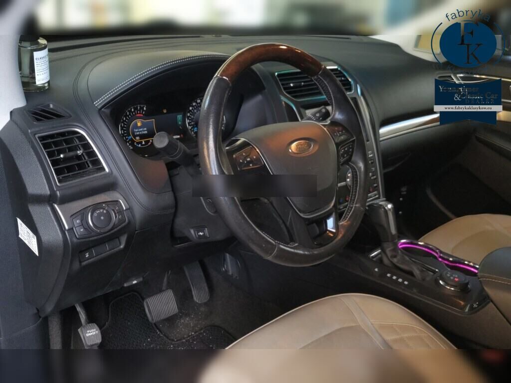 FORD EXPLORER 5D 4WD TITANIUM 2016 - zdjęcie 5