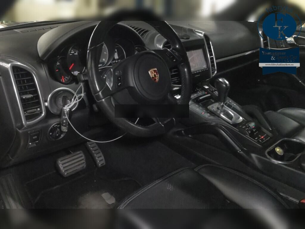 PORSCHE CAYENNE 4WD S 2012 - zdjęcie 5