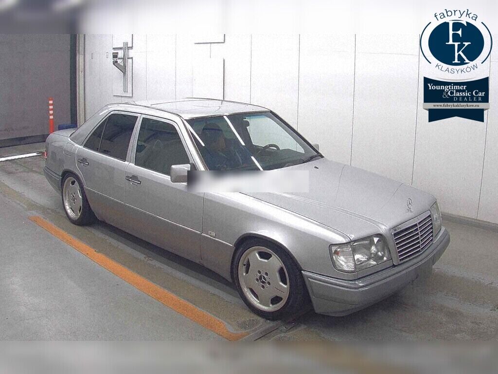 MERCEDES BENZ E-CLASS 4D E320 1994 - zdjęcie 3
