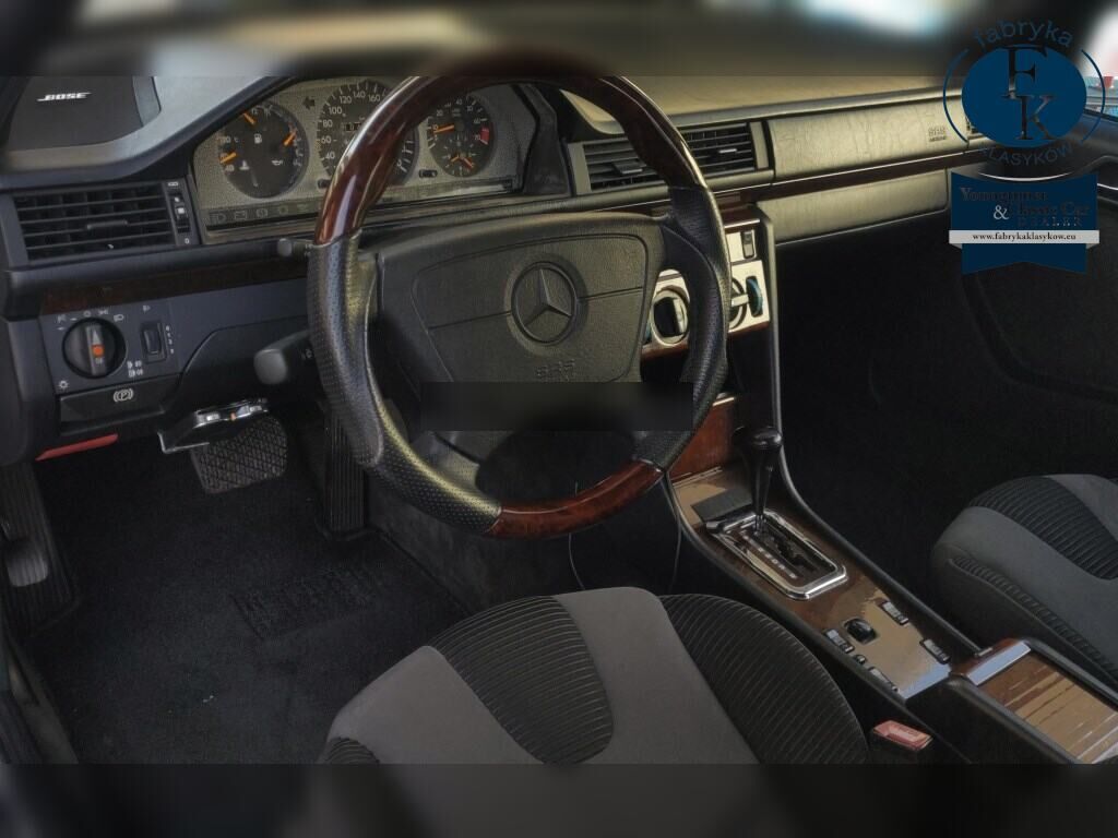 MERCEDES BENZ E-CLASS 4D E320 1994 - zdjęcie 5