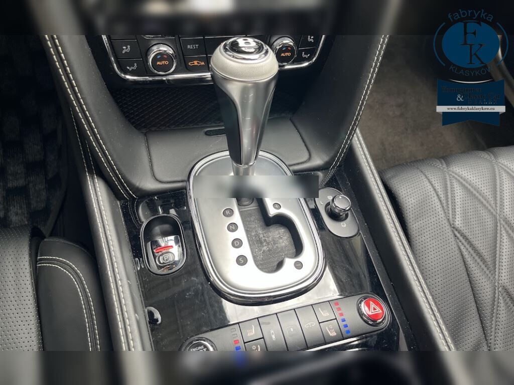 BENTLEY FLYING SPUR 4WD BASE GRADE 2013 - zdjęcie 17