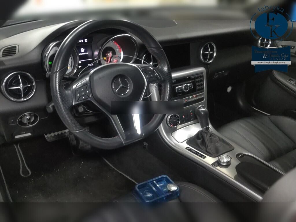 MERCEDES BENZ SLK SLK350 BLUEEFFICIENCY AMG SPORTS PACKAGE 2011 - zdjęcie 4