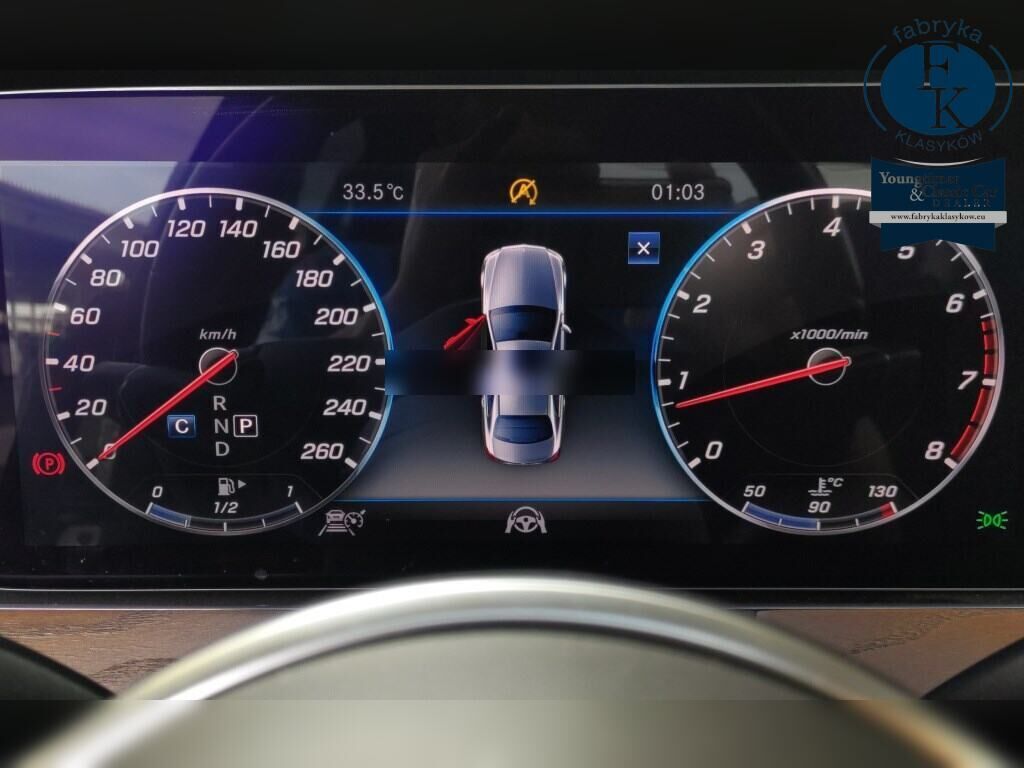 MERCEDES BENZ E-CLASS 4D 4WD E450 4MATIC EXCLUSIVE 2019 - zdjęcie 8