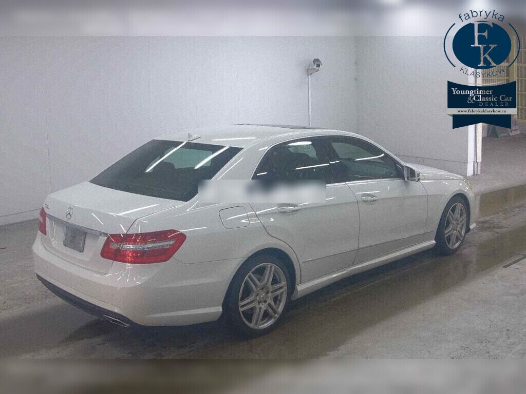 MERCEDES BENZ E-CLASS 4D OTHERS 2009 - zdjęcie 7