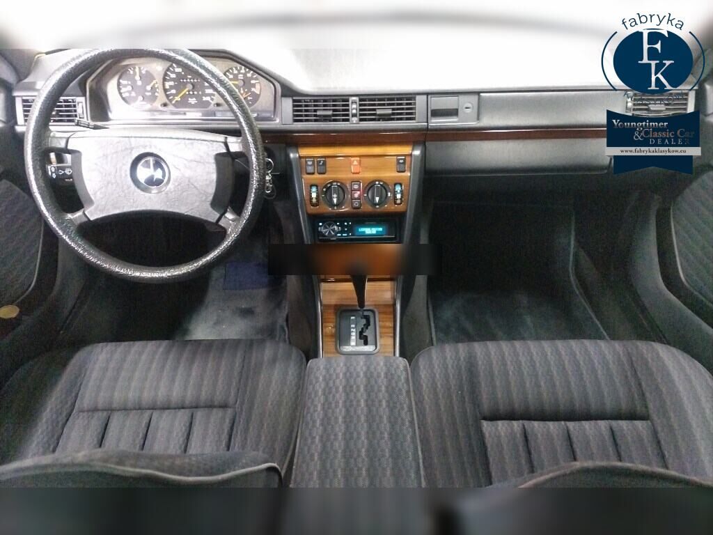MERCEDES BENZ MEDIUM CLASS 4D 300E 1990 - zdjęcie 5