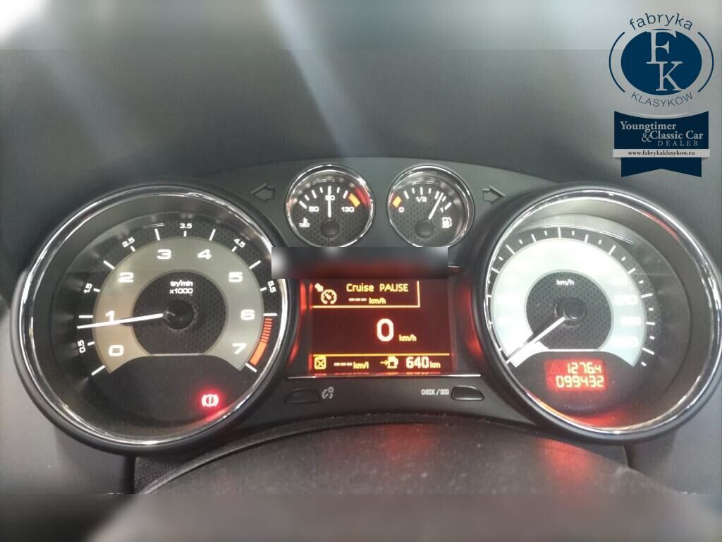 PEUGEOT RCZ BASE GRADE 2011 - zdjęcie 8