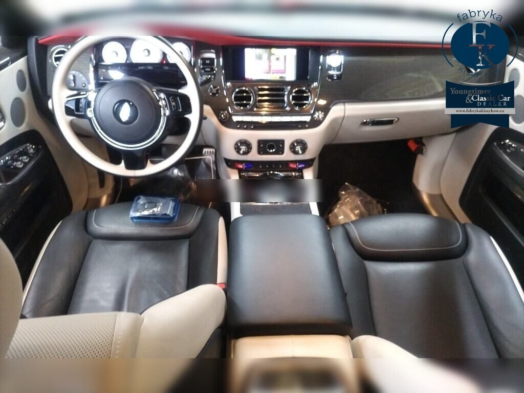 ROLLS-ROYCE GHOST BLACK BADGE 2017 - zdjęcie 5