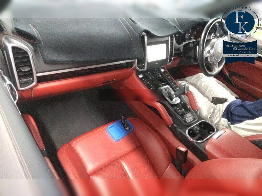 PORSCHE CAYENNE 4WD PLATINUM EDITION 2014 - zdjęcie 5