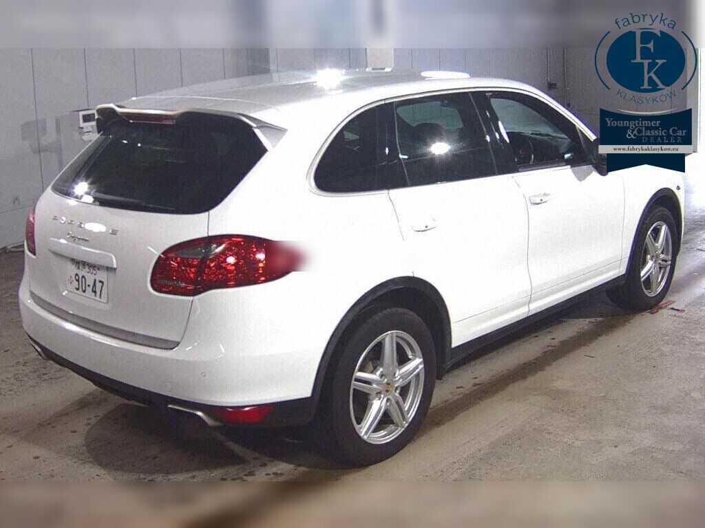 PORSCHE CAYENNE 4WD PLATINUM EDITION 2014 - zdjęcie 7