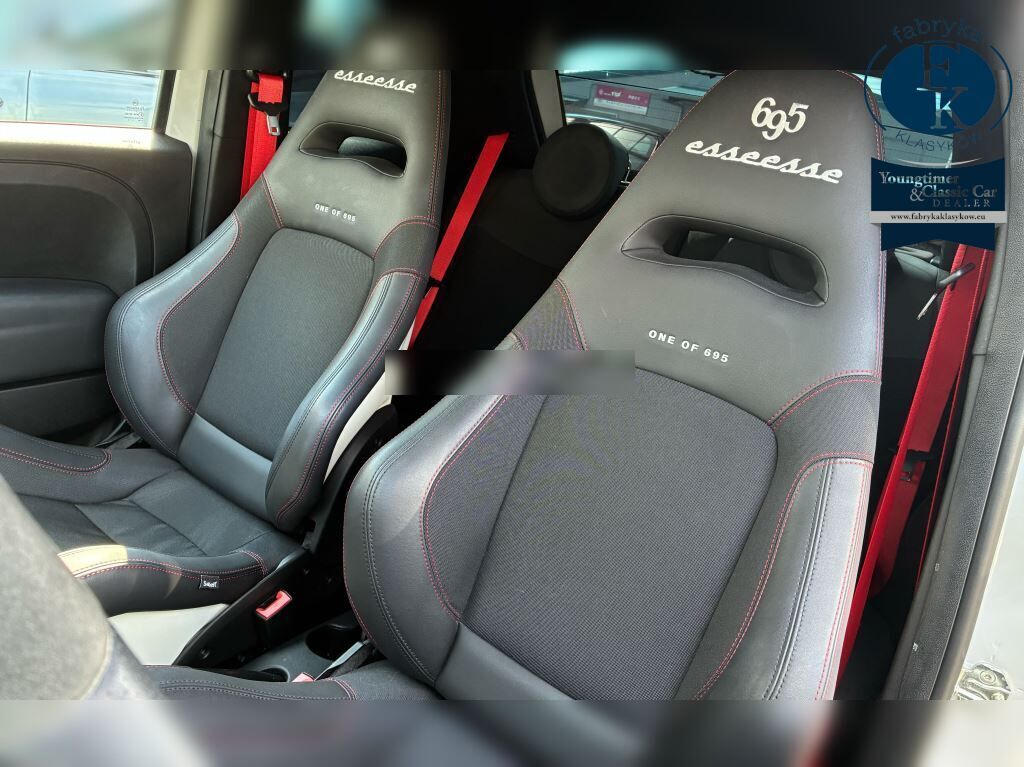 ABARTH 695 ESSEESSE BASE GRADE 2022 - zdjęcie 14