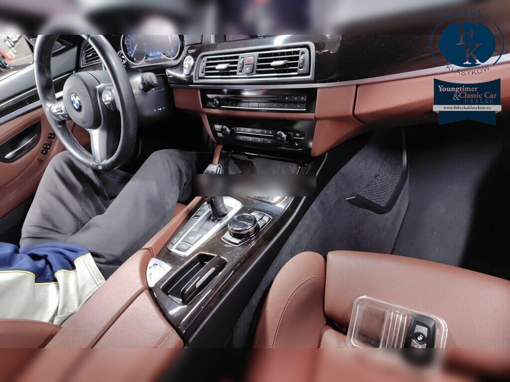 BMW 5 SERIES WG 4WD 535I XDRIVE TOURING M-SPORT 2015 - zdjęcie 5
