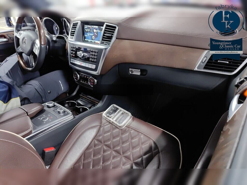 MERCEDES BENZ GL-CLASS 4WD GL550 4MATIC AMG EXCLUSIVE PACK 2014 - zdjęcie 5