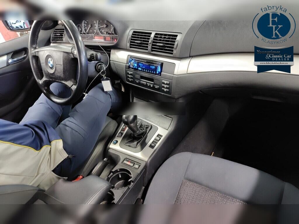 BMW 3 SERIES 4D 4WD 330XI 2002 - zdjęcie 5