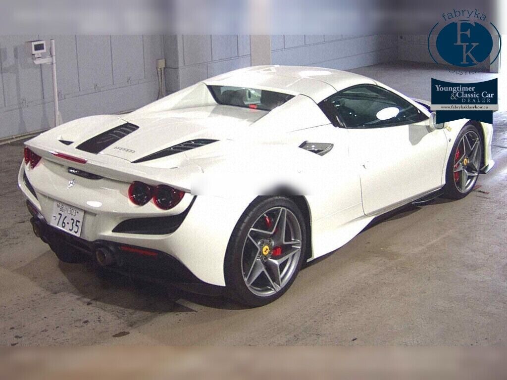 FERRARI F8 SPIDER BASE GRADE 2021 - zdjęcie 7