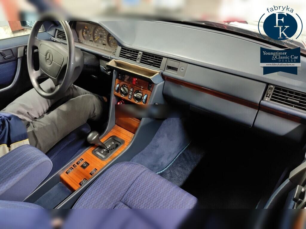 MERCEDES BENZ E-CLASS 4D E280 1993 - zdjęcie 5