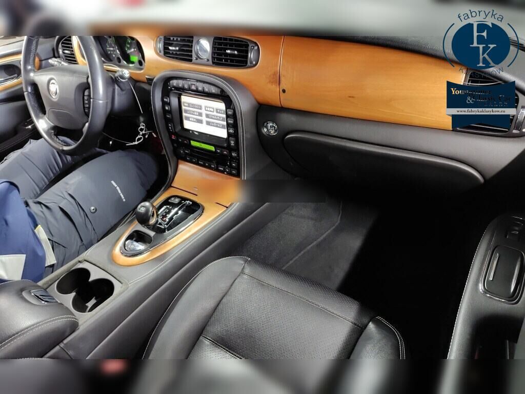JAGUAR XJ 4D XJR 2008 - zdjęcie 5