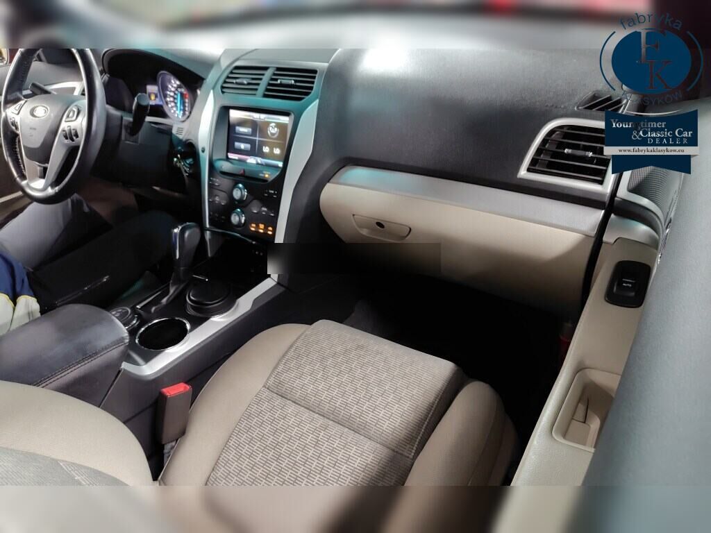 FORD EXPLORER 5D 4WD XLT 2012 - zdjęcie 5