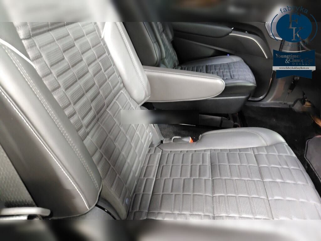 CADILLAC ESCALADE 4WD PLATINUM 2023 - zdjęcie 8