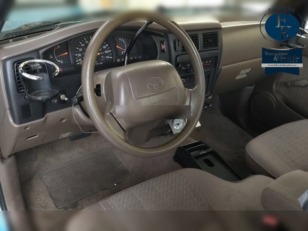 AMERICA TOYOTA TACOMA 2D