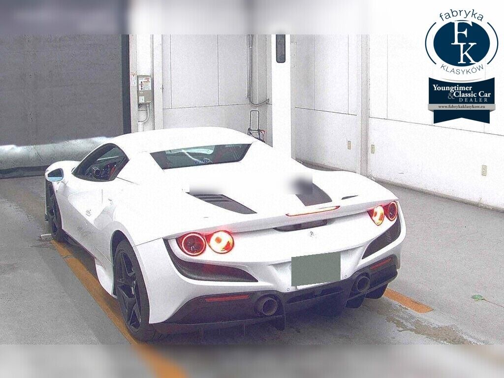FERRARI F8 SPIDER BASE GRADE 2021 - zdjęcie 4