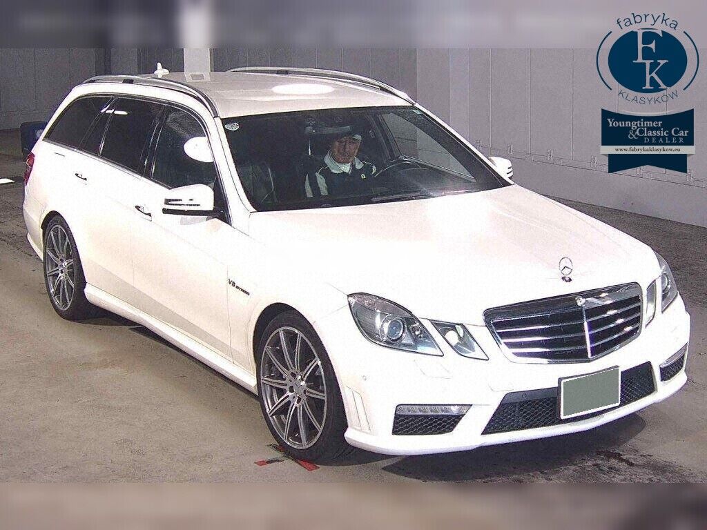 MERCEDES BENZ E-CLASS STATIONWAGON E63 AMG STATIONWAGON 2012 - zdjęcie 3
