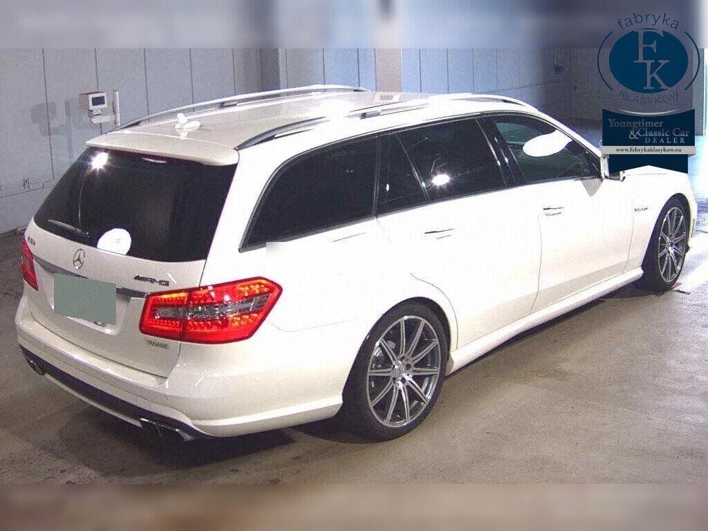 MERCEDES BENZ E-CLASS STATIONWAGON E63 AMG STATIONWAGON 2012 - zdjęcie 7