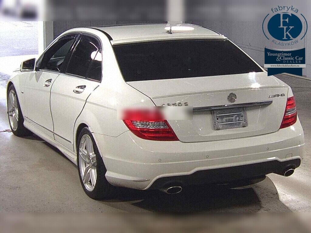 MERCEDES BENZ C-CLASS 4D C350 BLUEEFFICIENCY AVANTGARDE 2014 - zdjęcie 4