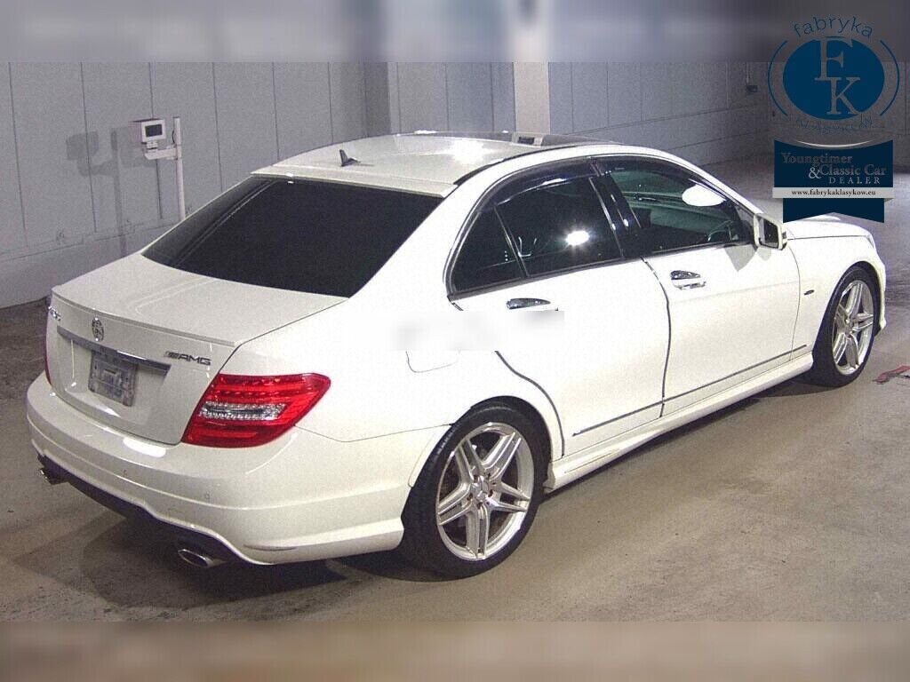 MERCEDES BENZ C-CLASS 4D C350 BLUEEFFICIENCY AVANTGARDE 2014 - zdjęcie 7