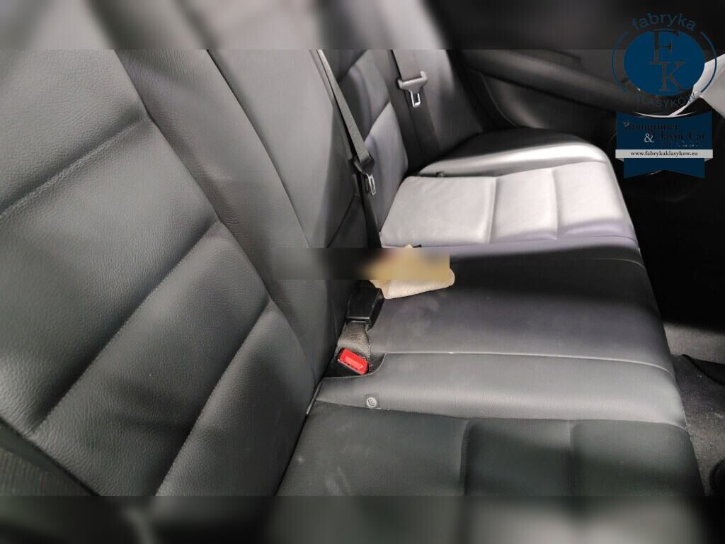 MERCEDES BENZ C-CLASS 4D C350 BLUEEFFICIENCY AVANTGARDE 2014 - zdjęcie 8